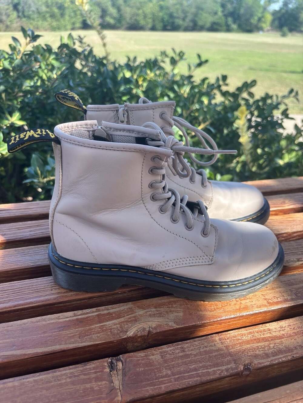 Dr. Martens Zavala Combat Boots Size 3 US Taupe Leather Side Zip